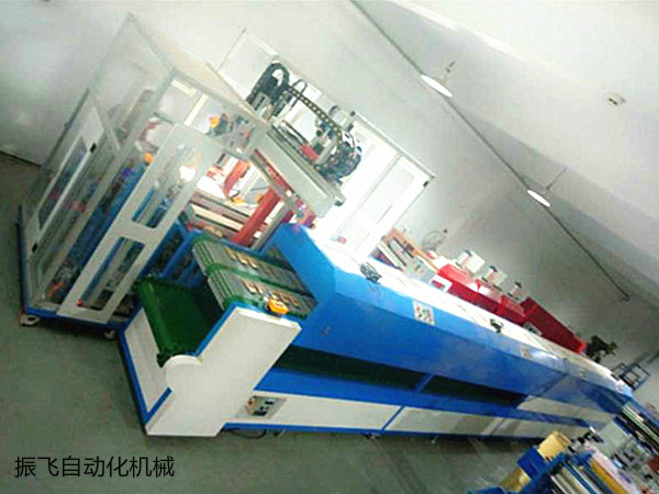 全自動壓花機有什麽特點吸引客戶的呢？
